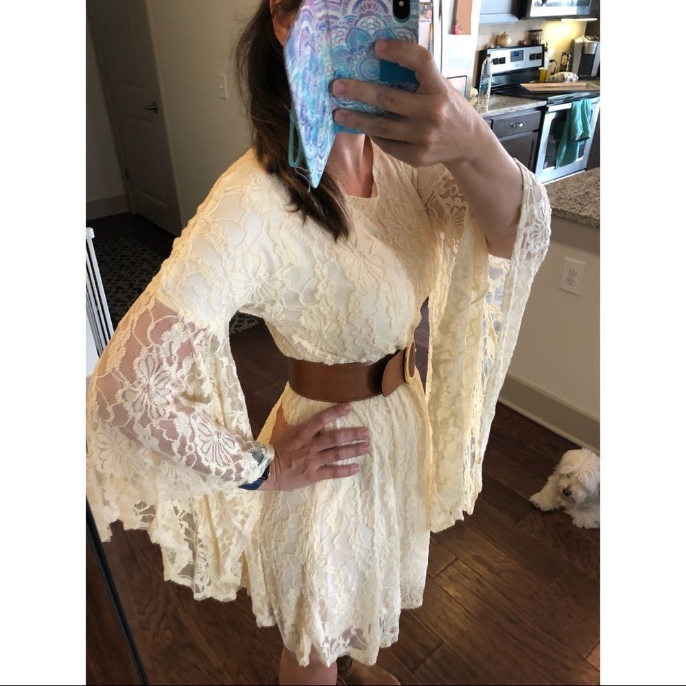 NWT Bell Sleeve Lace Dress
